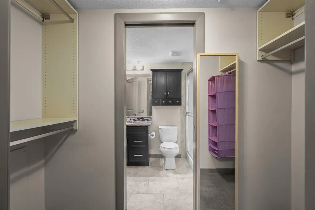 310 Mckenzie Towne Gate SE, #2110