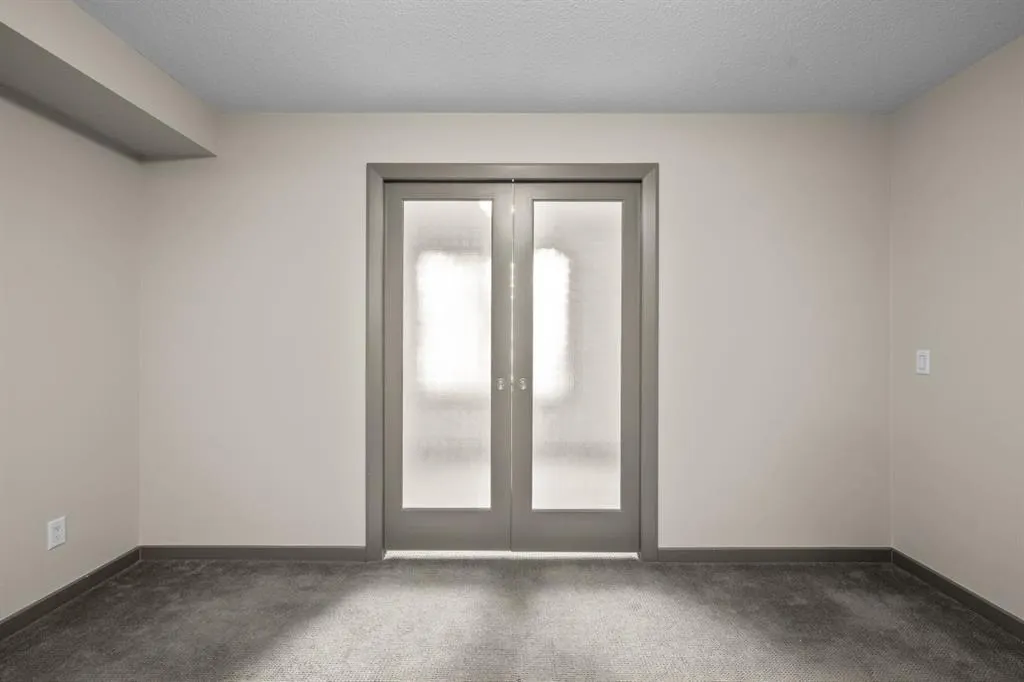 310 Mckenzie Towne Gate SE, #2110