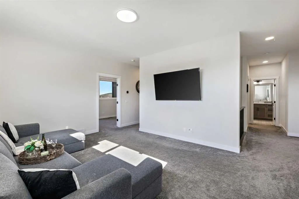 9 Cranbrook Cape SE