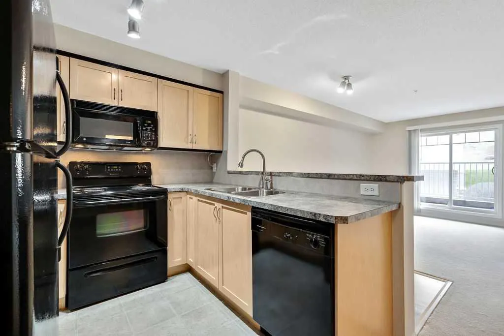70 Panamount Drive NW, #8117