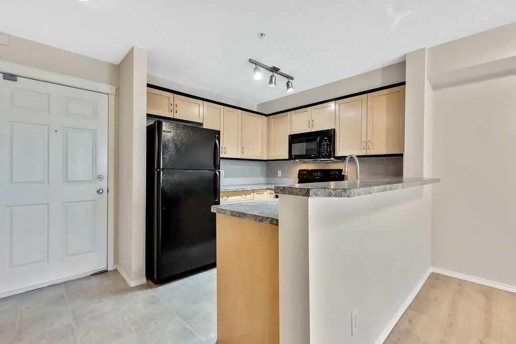 70 Panamount Drive NW, #8117