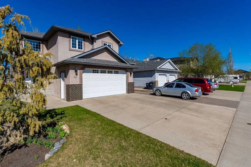 56 Collins Crescent