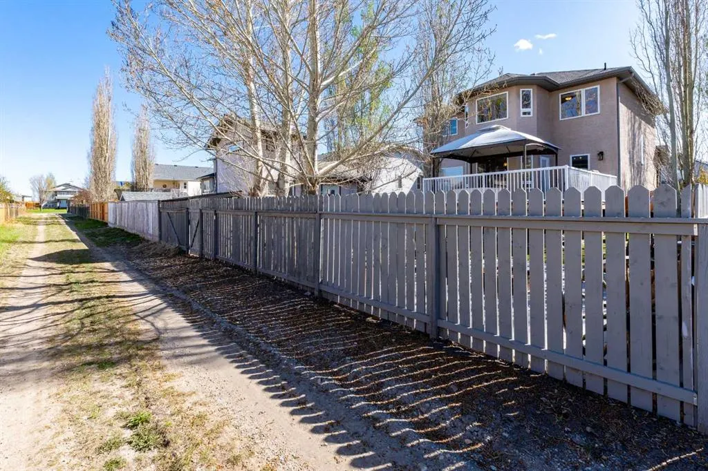 56 Collins Crescent