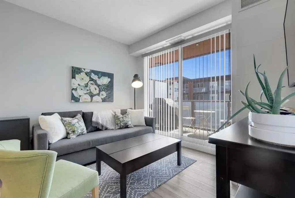 122 Mahogany Centre SE, #503