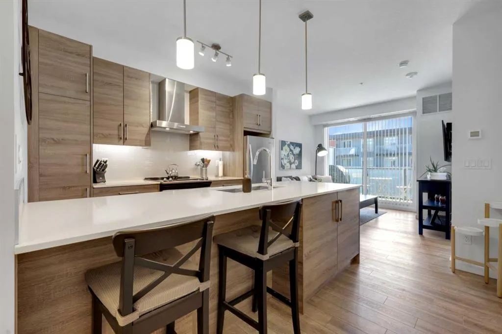 122 Mahogany Centre SE, #503