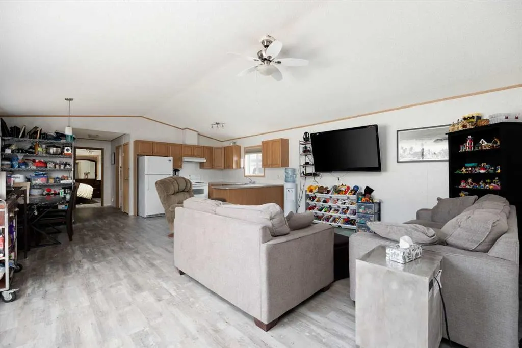 161 Grey Crescent