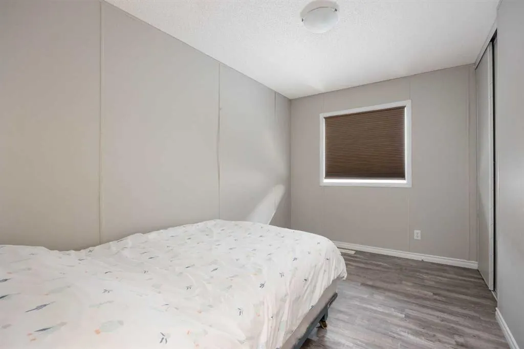161 Grey Crescent
