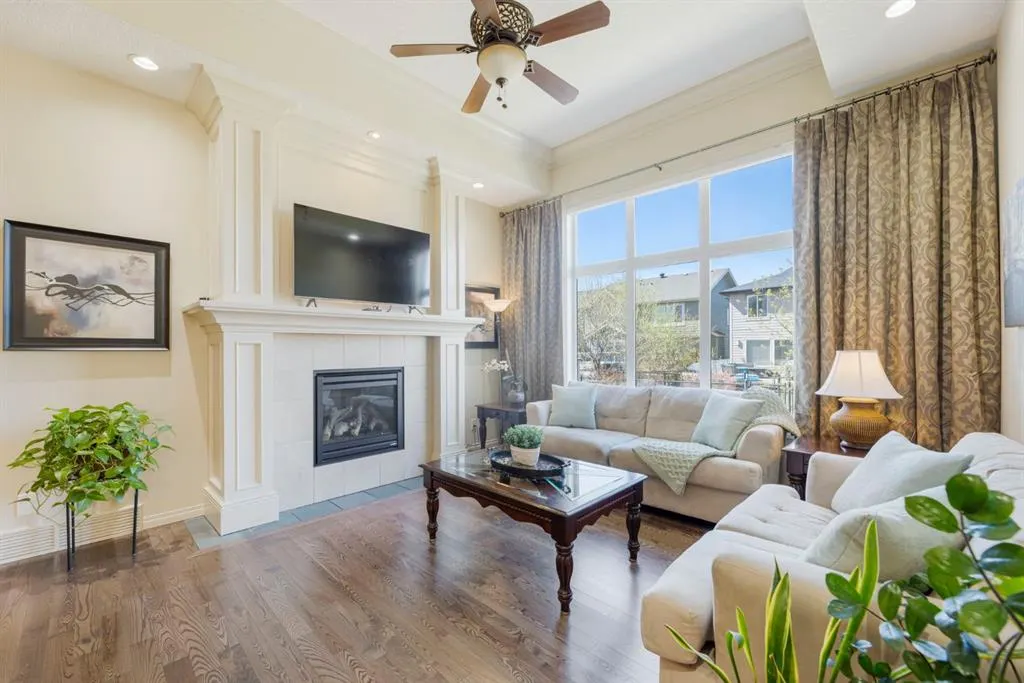 200 Auburn Sound View SE
