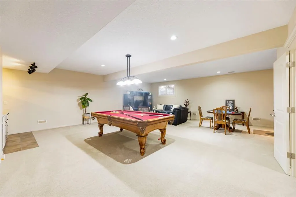 200 Auburn Sound View SE