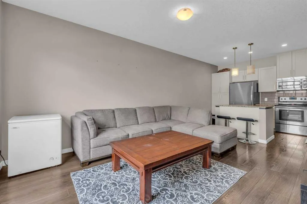 93 Copperstone Common SE