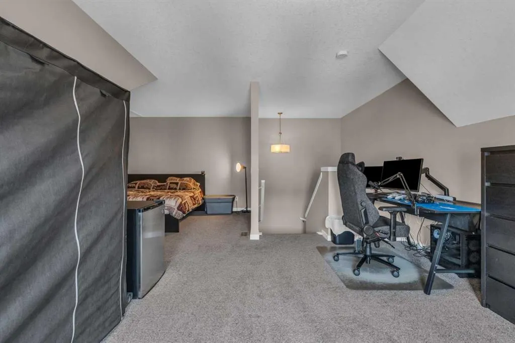 93 Copperstone Common SE