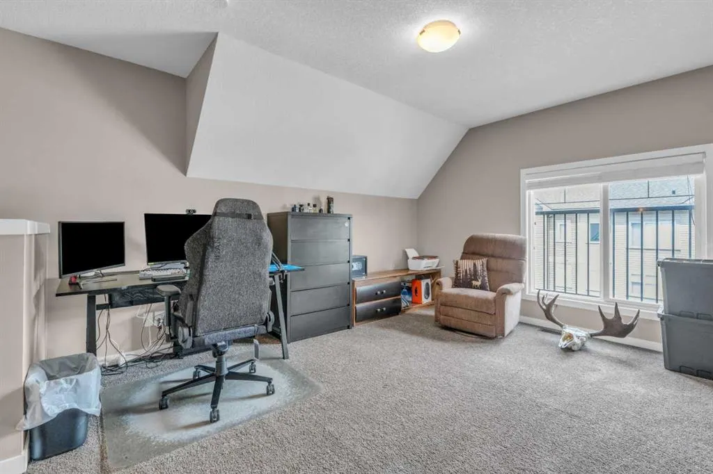 93 Copperstone Common SE
