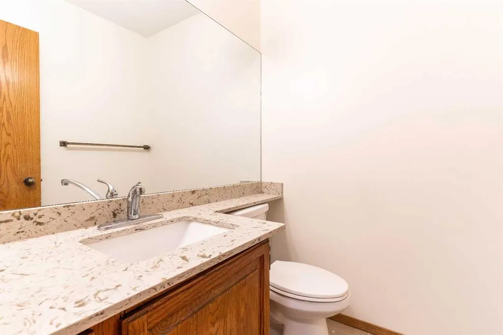 266 Edgepark Way NW