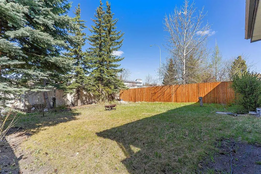 266 Edgepark Way NW