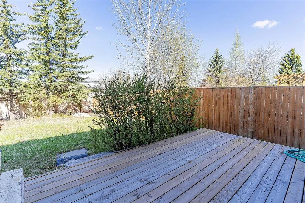 266 Edgepark Way NW