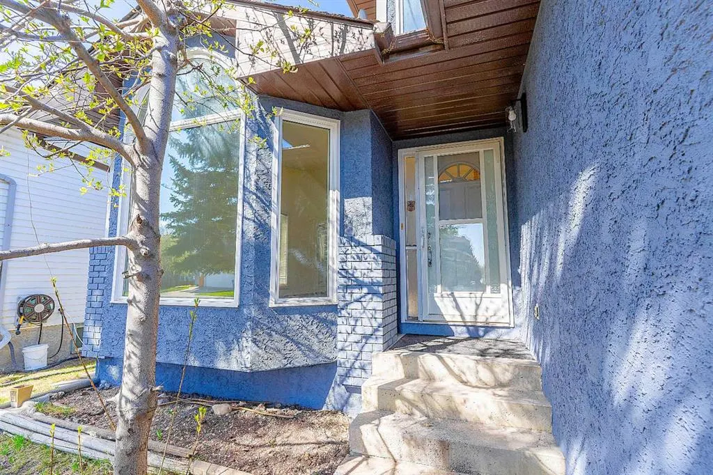 266 Edgepark Way NW