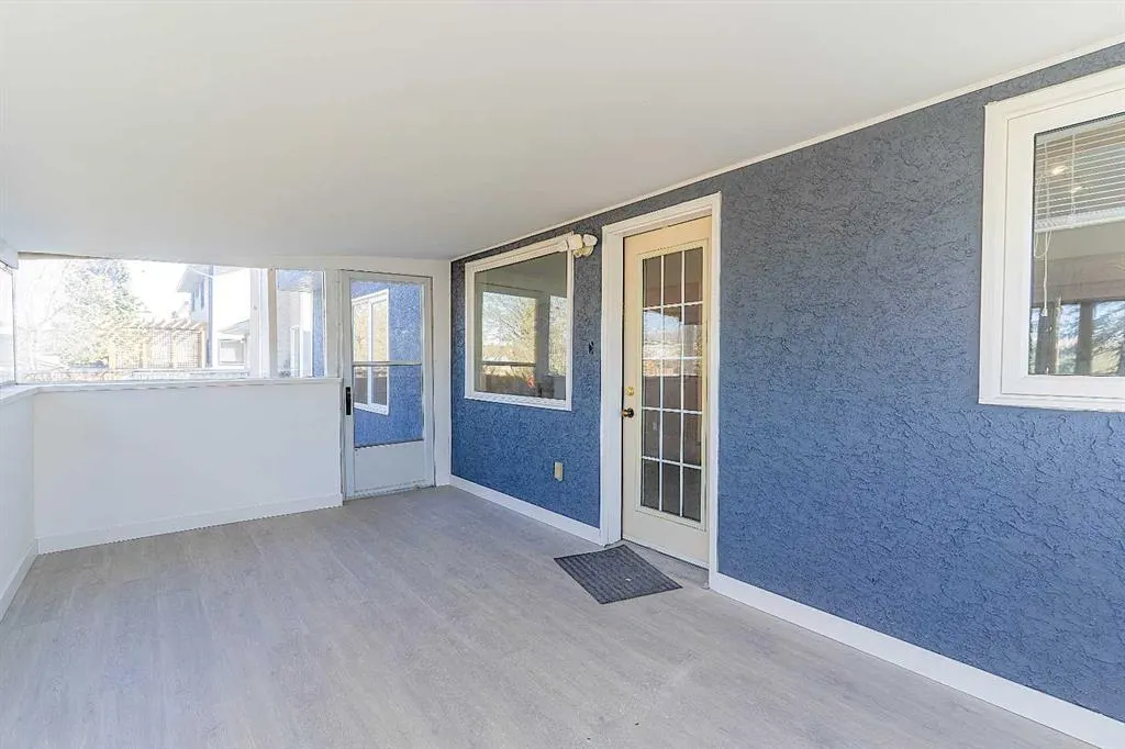 266 Edgepark Way NW
