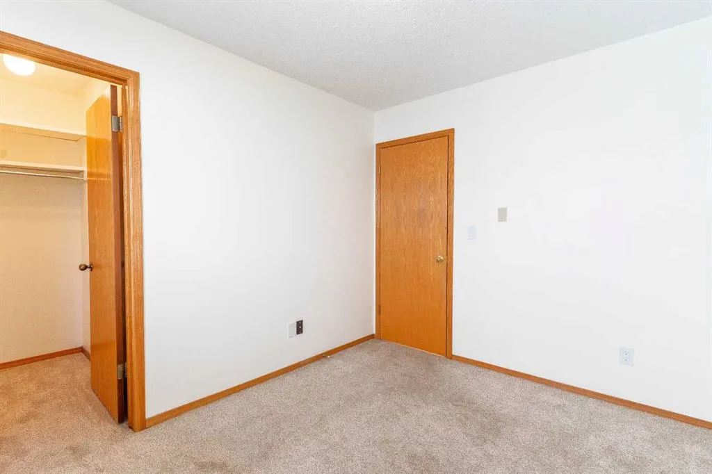 266 Edgepark Way NW