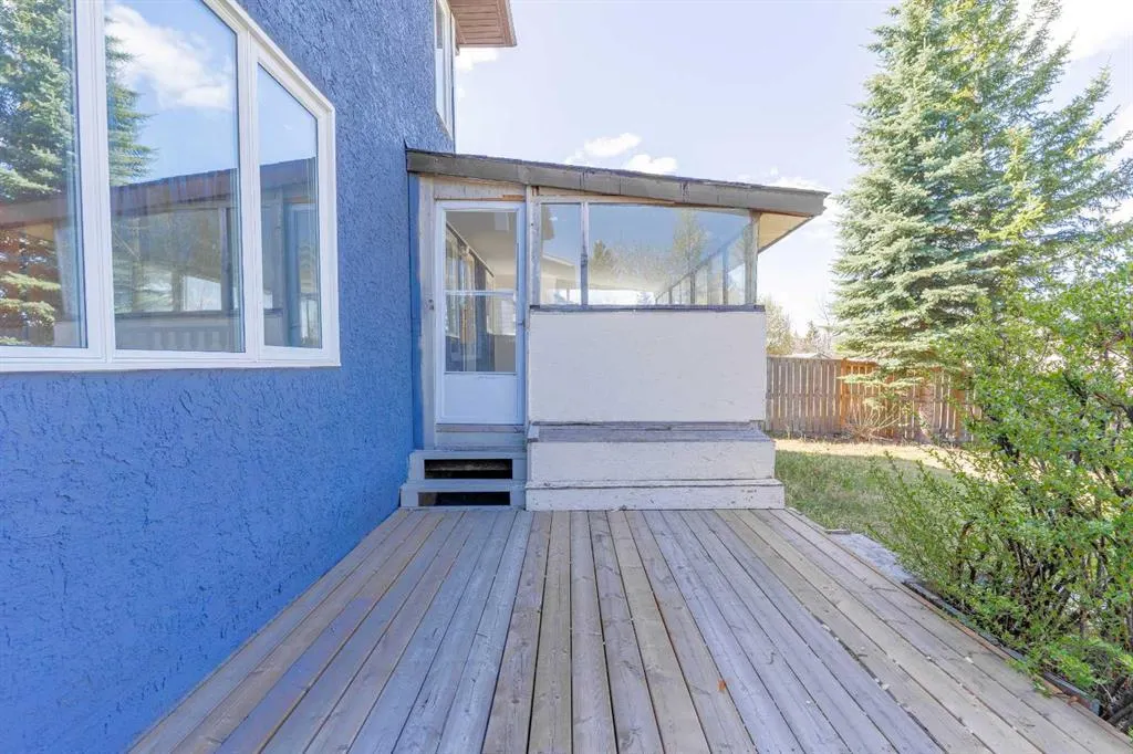 266 Edgepark Way NW