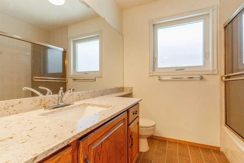 266 Edgepark Way NW