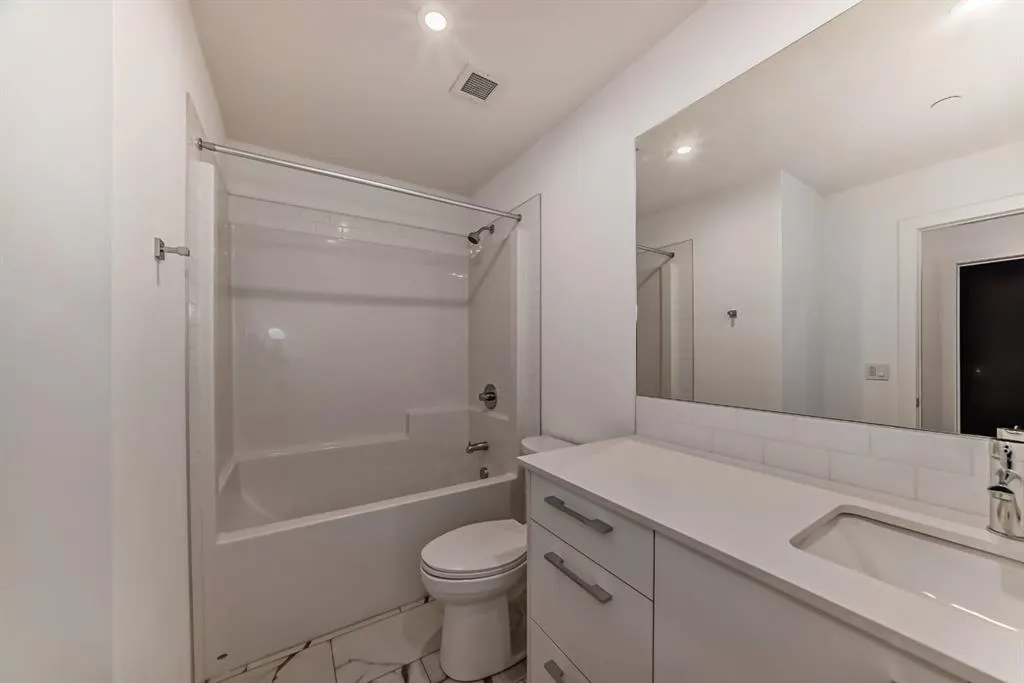 60 Skyview Ranch Road NE, #1507