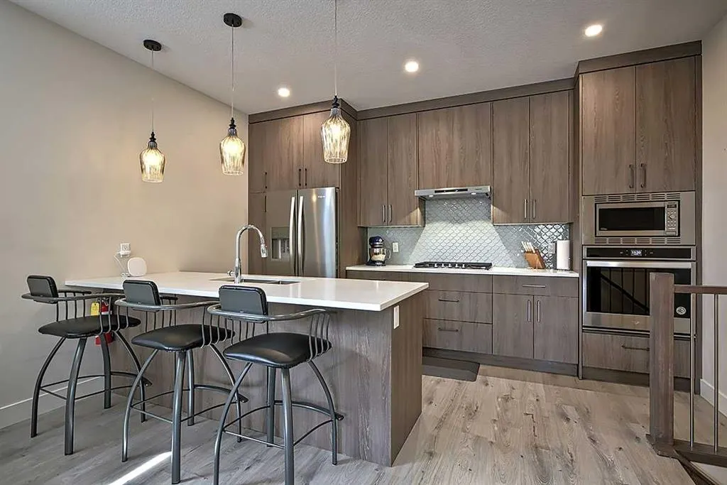 1931 36 Street SW, #1