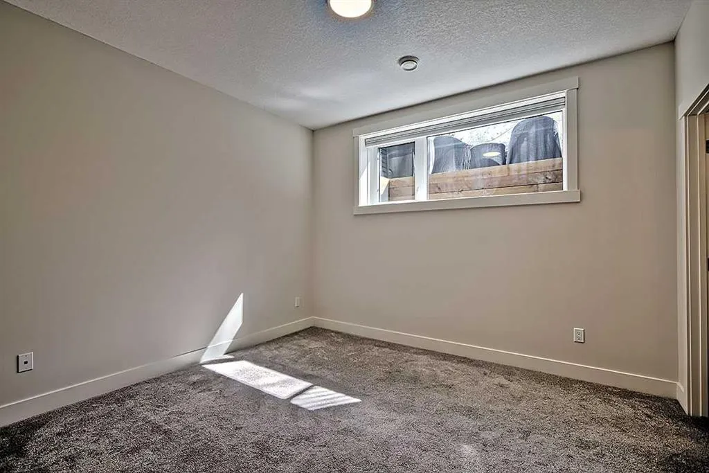 1931 36 Street SW, #1