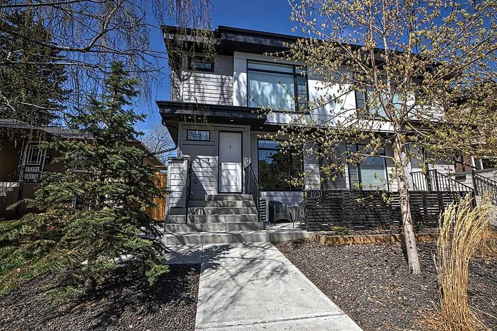 1931 36 Street SW, #1