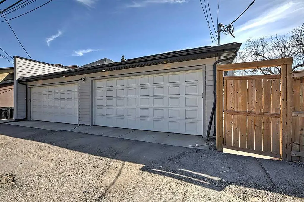 1931 36 Street SW, #1