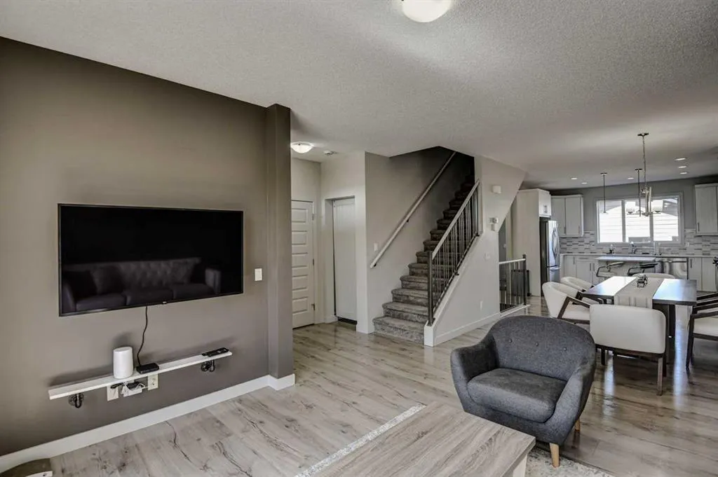 78 Marquis Heights SE