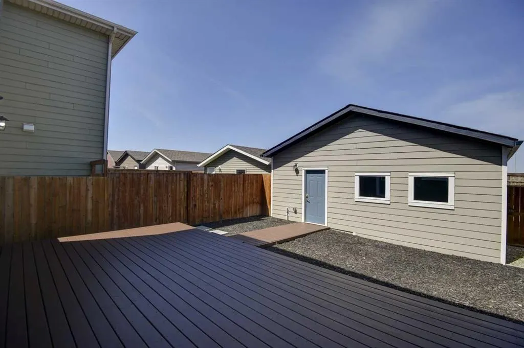 78 Marquis Heights SE