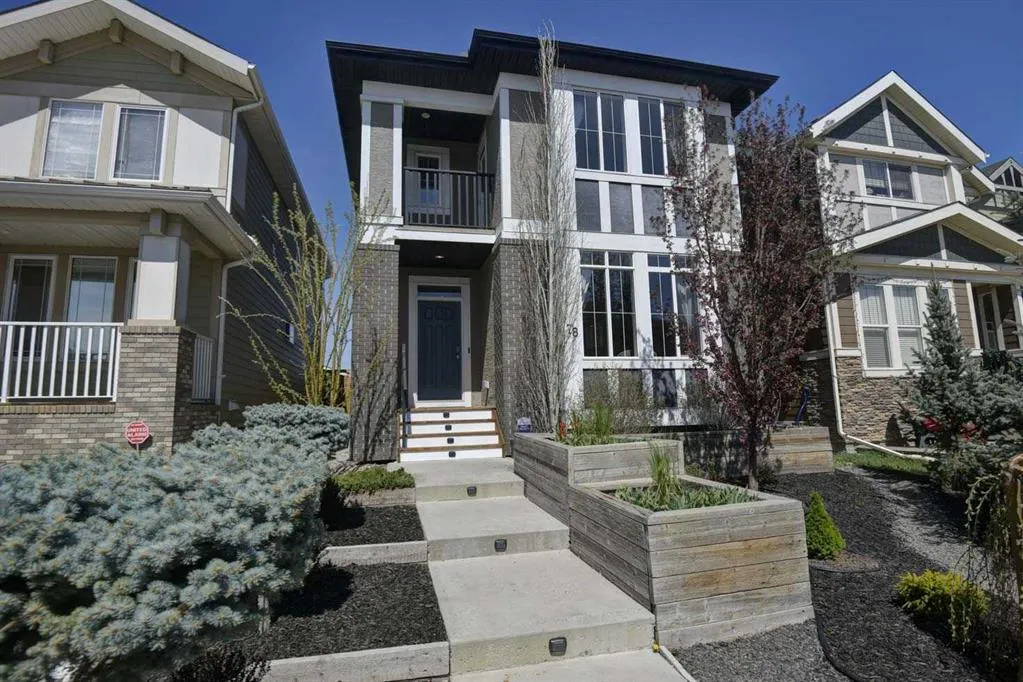 78 Marquis Heights SE