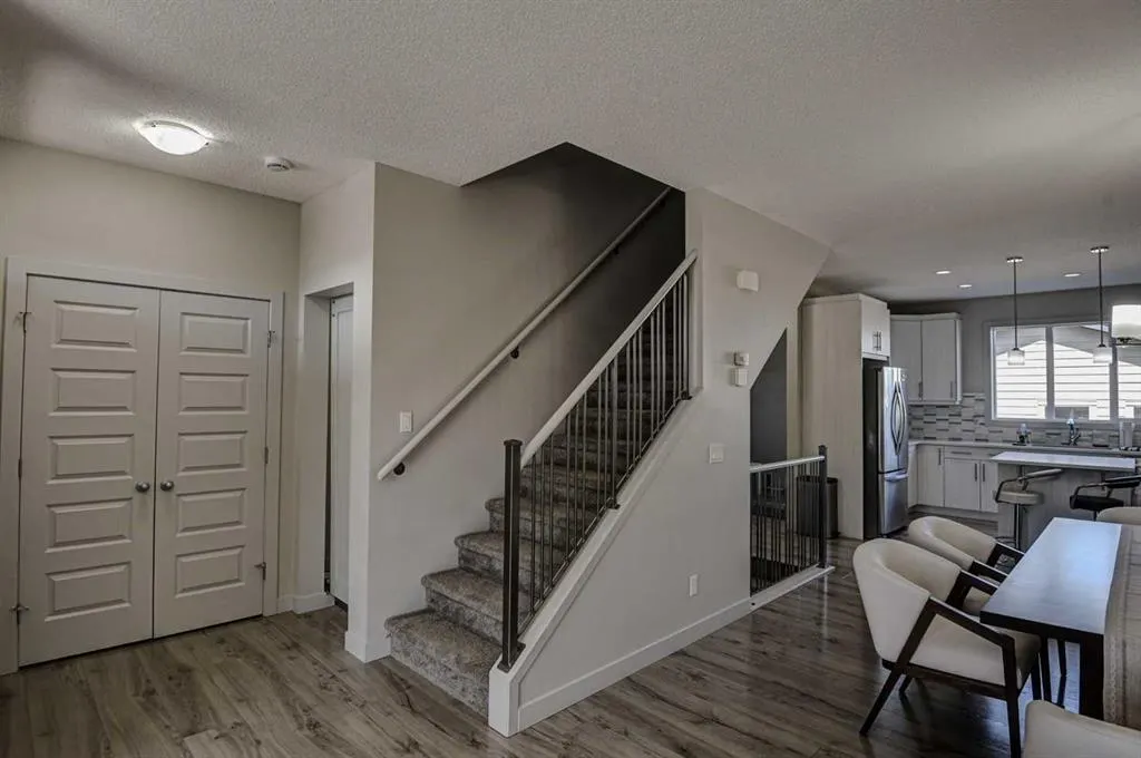 78 Marquis Heights SE