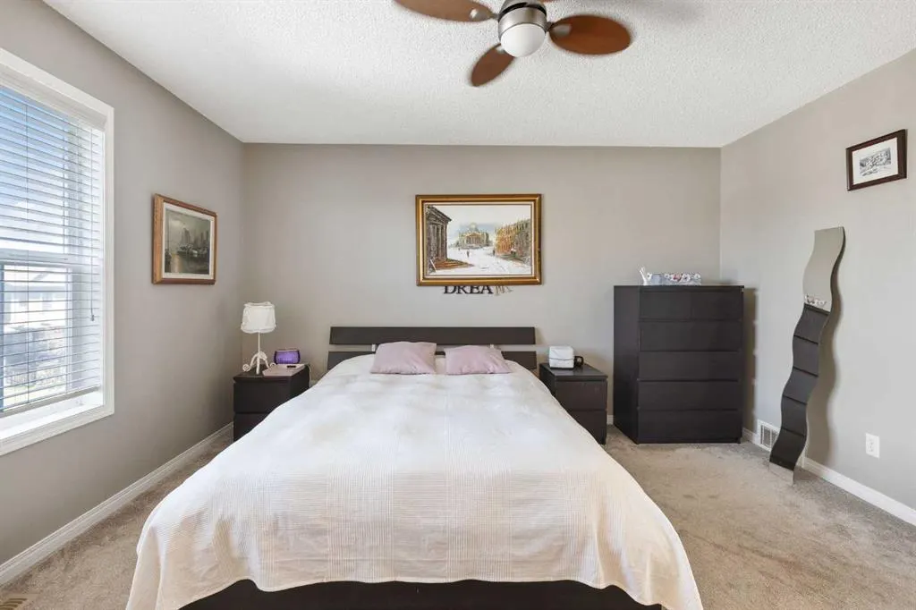 57 Auburn Bay View SE