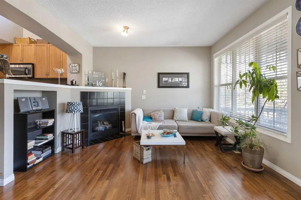 57 Auburn Bay View SE