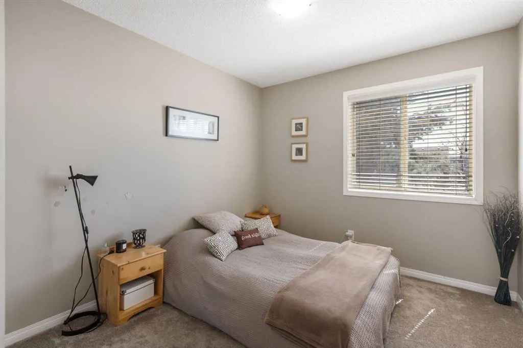57 Auburn Bay View SE