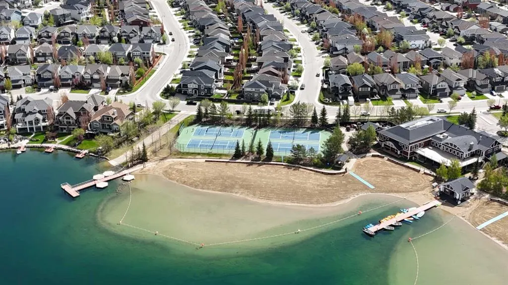57 Auburn Bay View SE