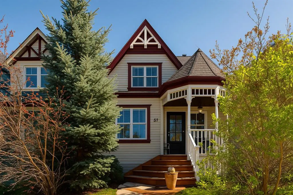 57 Auburn Bay View SE