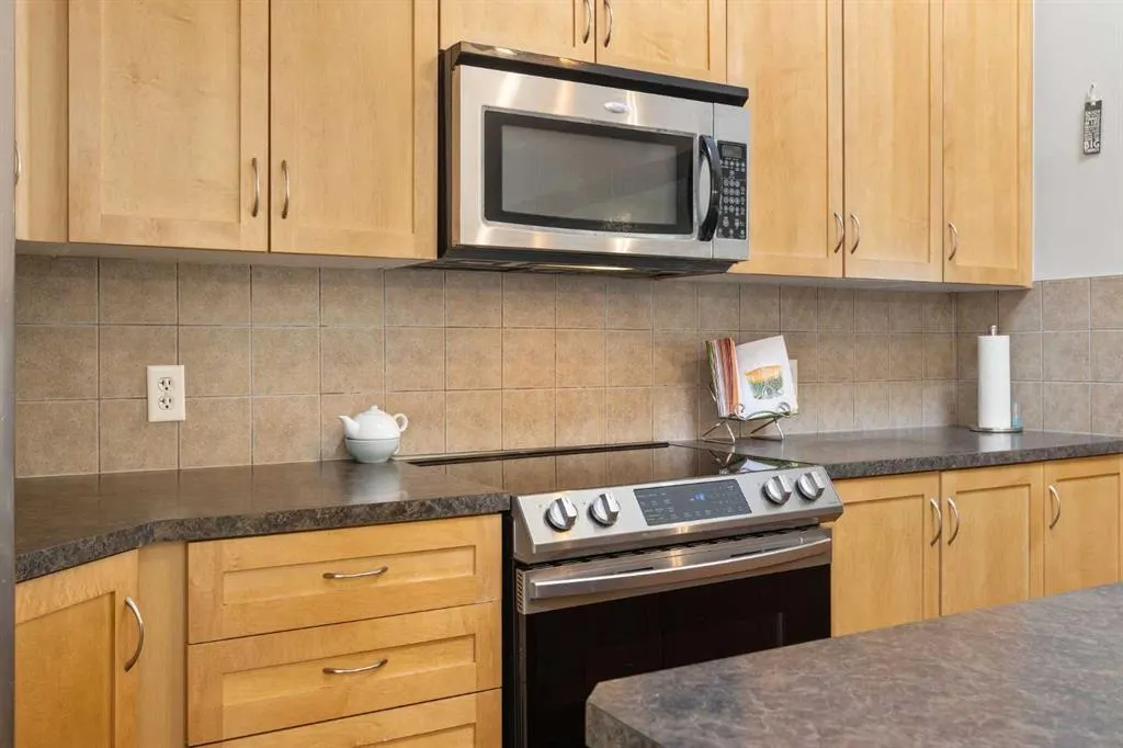 57 Auburn Bay View SE