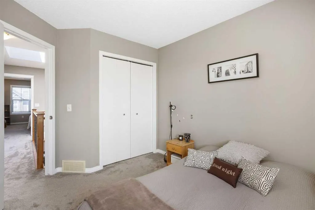 57 Auburn Bay View SE