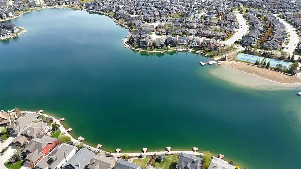 57 Auburn Bay View SE