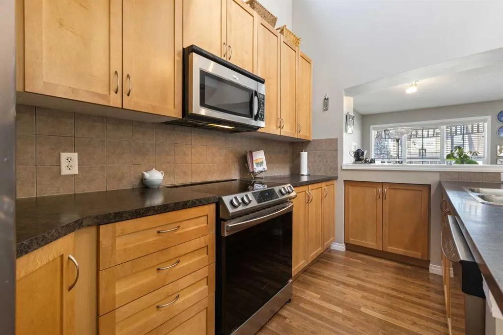 57 Auburn Bay View SE