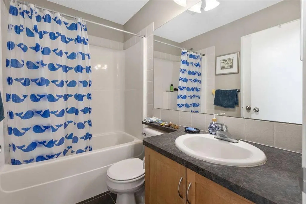 57 Auburn Bay View SE