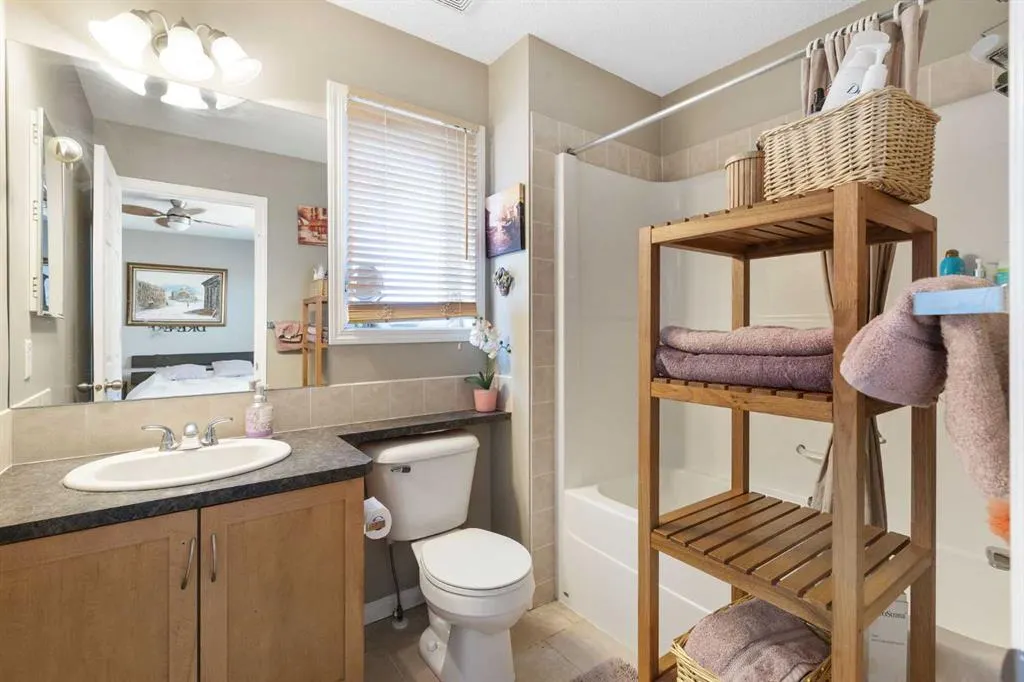 57 Auburn Bay View SE
