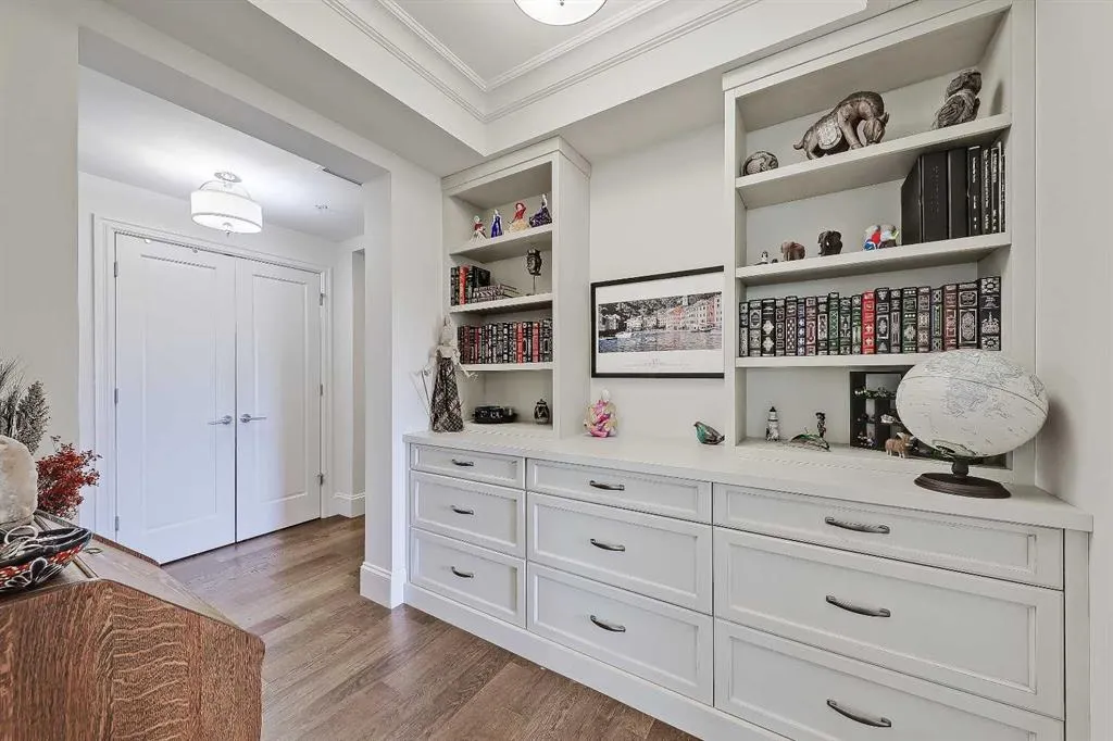 221 Quarry Way SE, #107