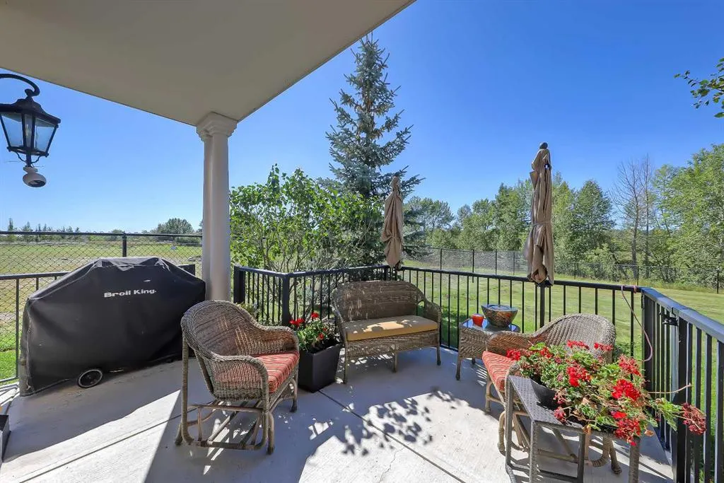 221 Quarry Way SE, #107