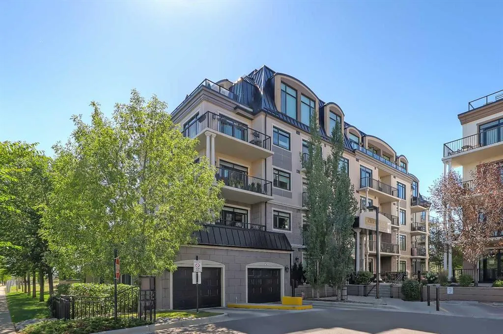 221 Quarry Way SE, #107