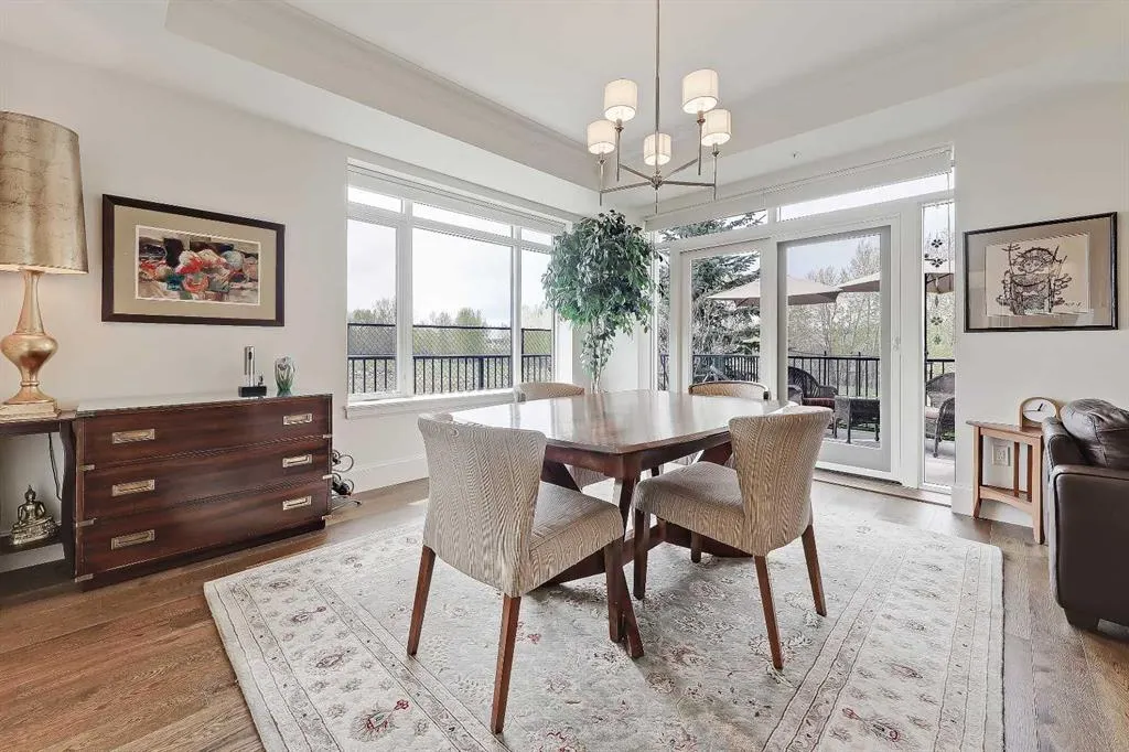 221 Quarry Way SE, #107