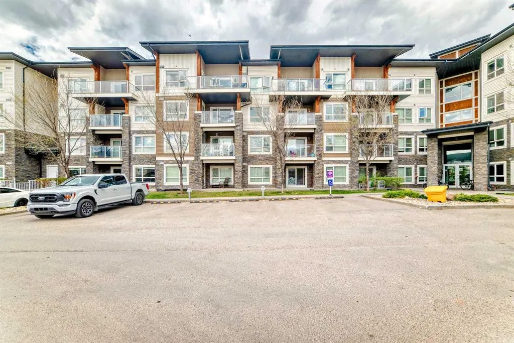 240 Skyview Ranch Road NE, #3403