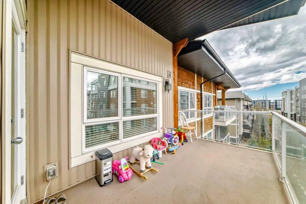 240 Skyview Ranch Road NE, #3403